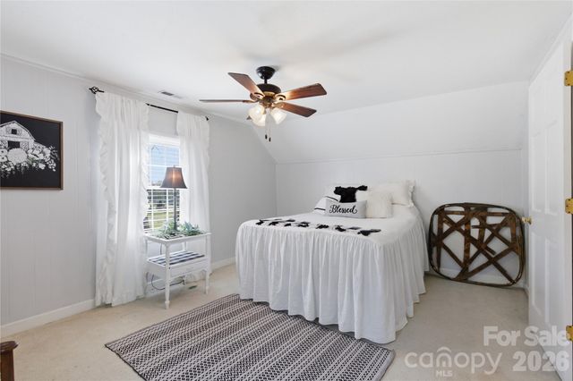 447 Henderson Road, Chesnee, SC 29323