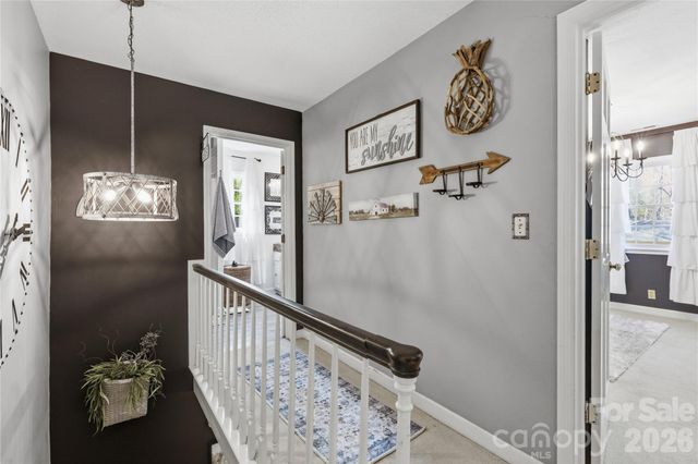 447 Henderson Road, Chesnee, SC 29323