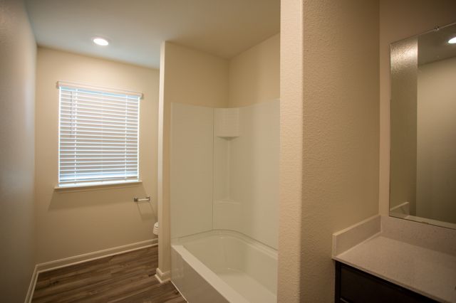 13812 Musselshell Drive, Ponder, TX 76259