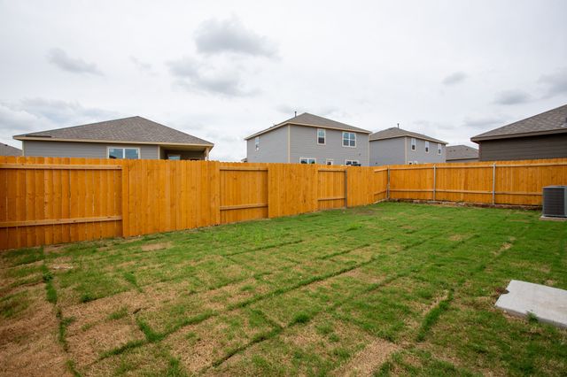 13812 Musselshell Drive, Ponder, TX 76259