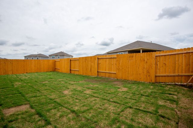 13812 Musselshell Drive, Ponder, TX 76259