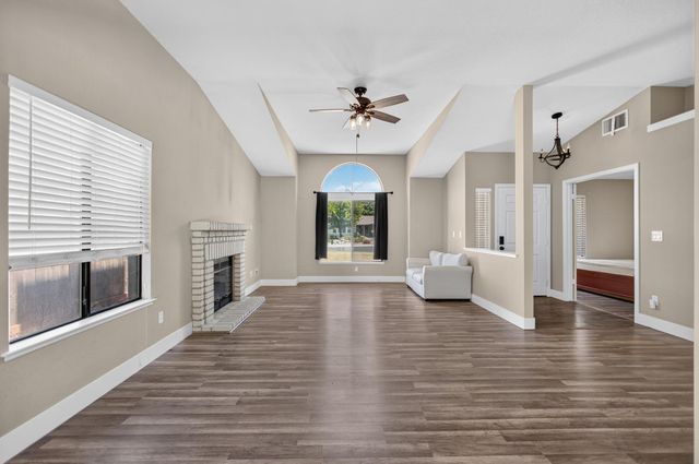 9260 Mantle Ct, Elk Grove, CA 95758