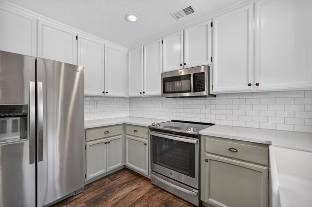 9260 Mantle Ct, Elk Grove, CA 95758