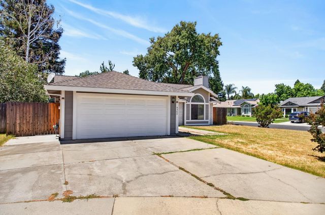 9260 Mantle Ct, Elk Grove, CA 95758