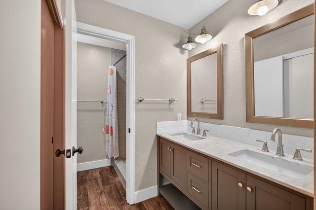 9260 Mantle Ct, Elk Grove, CA 95758