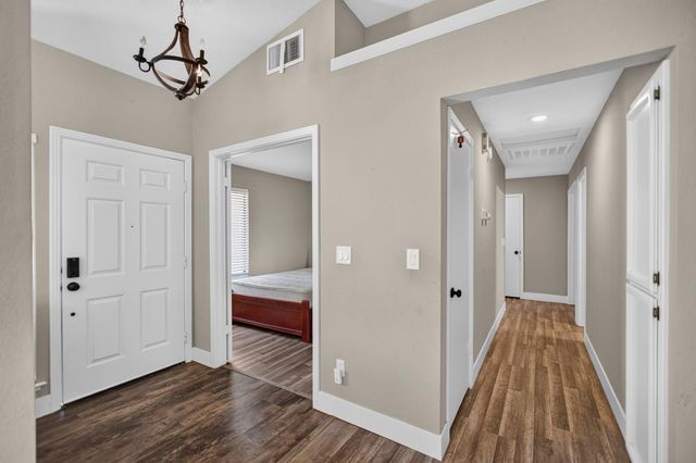 9260 Mantle Ct, Elk Grove, CA 95758