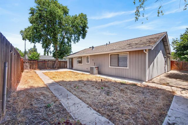 9260 Mantle Ct, Elk Grove, CA 95758