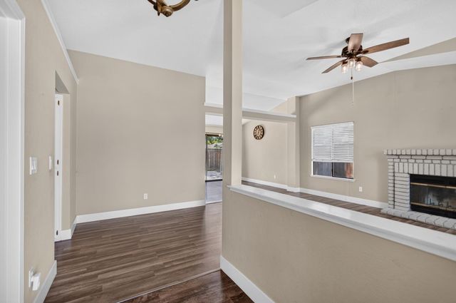 9260 Mantle Ct, Elk Grove, CA 95758