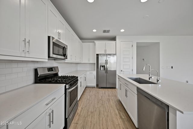 7027 S 13TH Way, Phoenix, AZ 85042