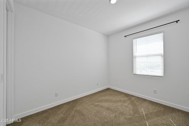 7027 S 13TH Way, Phoenix, AZ 85042