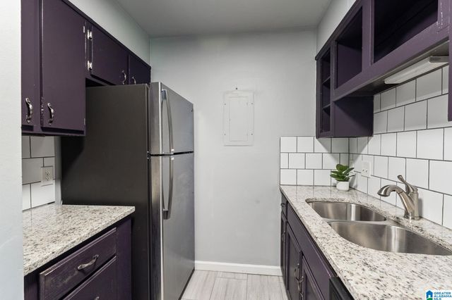 3350 Altamont Rd Apt C5, Birmingham, AL 35205