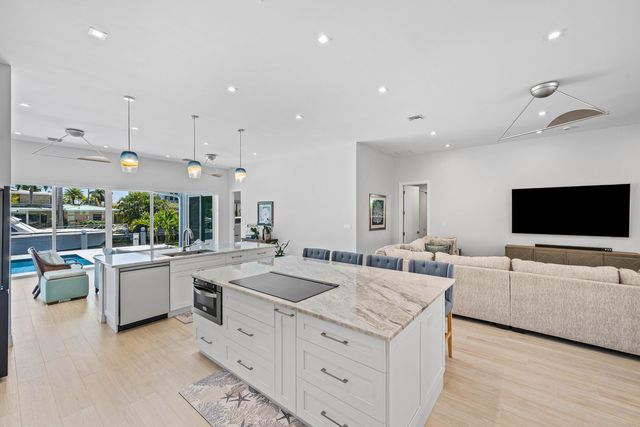 830 NE 72nd Street, Boca Raton, FL 33487