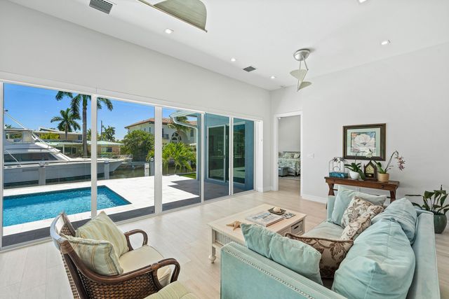 830 NE 72nd Street, Boca Raton, FL 33487
