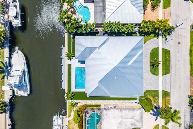 830 NE 72nd Street, Boca Raton, FL 33487