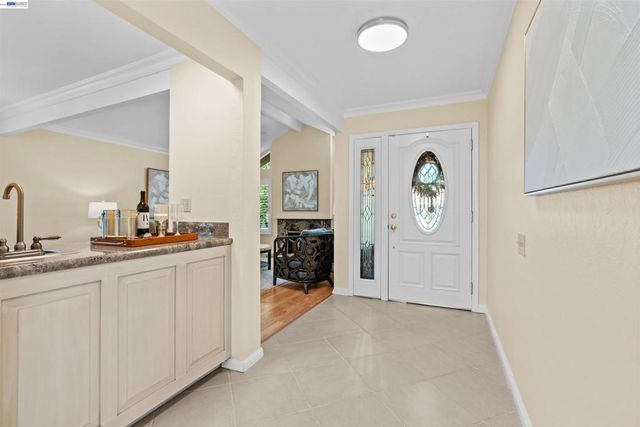 2533 Larrikeet Ct, Pleasanton, CA 94566