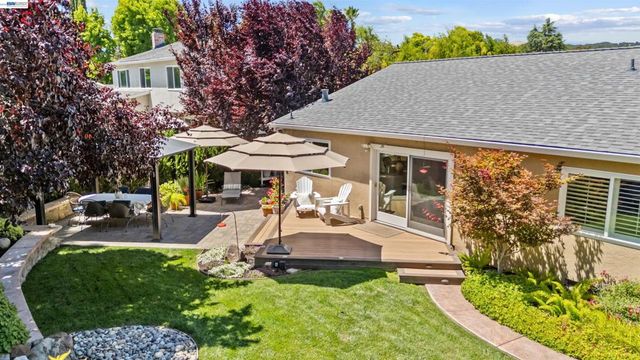 2533 Larrikeet Ct, Pleasanton, CA 94566