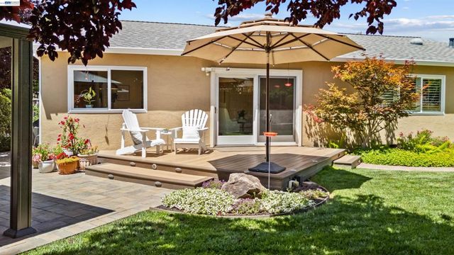 2533 Larrikeet Ct, Pleasanton, CA 94566