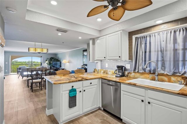 23465 HARBORVIEW ROAD 231, Punta Gorda, FL 33980