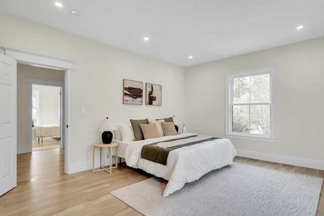 686 Centre St, Newton, MA 02458