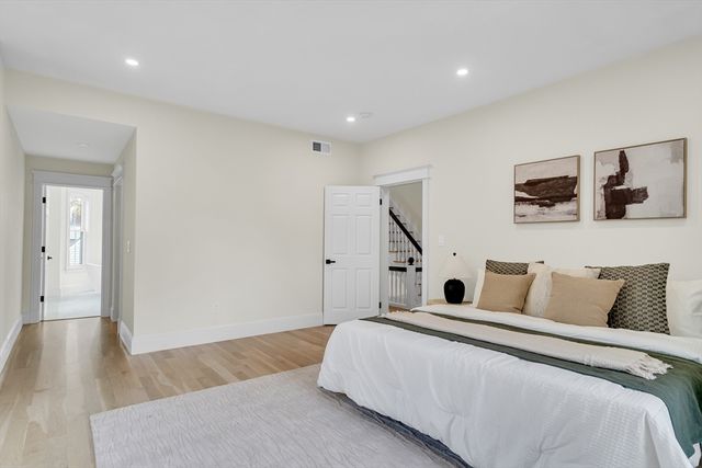 686 Centre St, Newton, MA 02458