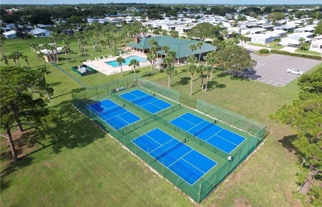 7608 Montauk Avenue T10, Micco, FL 32976