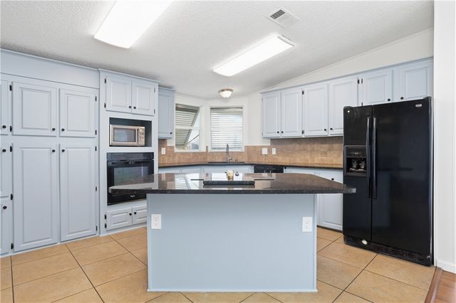 7608 Montauk Avenue T10, Micco, FL 32976
