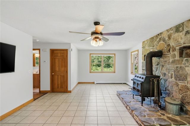 655 Saugatucket Road, South Kingstown, RI 02879