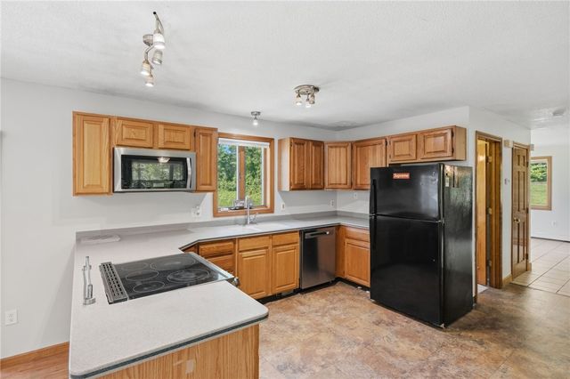 655 Saugatucket Road, South Kingstown, RI 02879