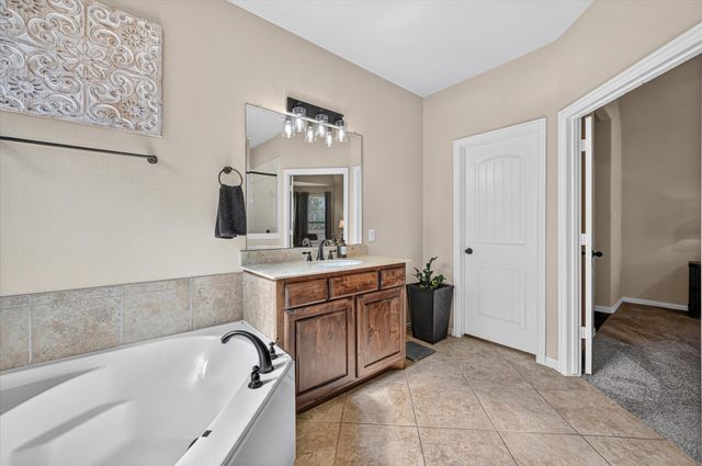 1156 Blue Sky Lane, Burleson, TX 76058