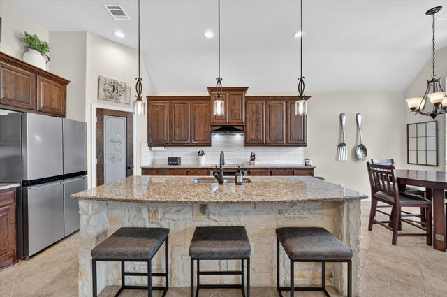 1156 Blue Sky Lane, Burleson, TX 76058
