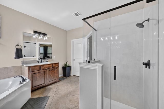 1156 Blue Sky Lane, Burleson, TX 76058