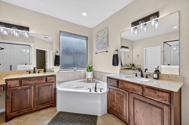 1156 Blue Sky Lane, Burleson, TX 76058