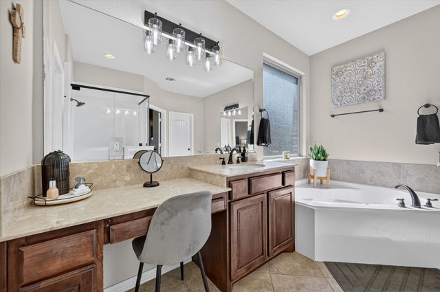 1156 Blue Sky Lane, Burleson, TX 76058