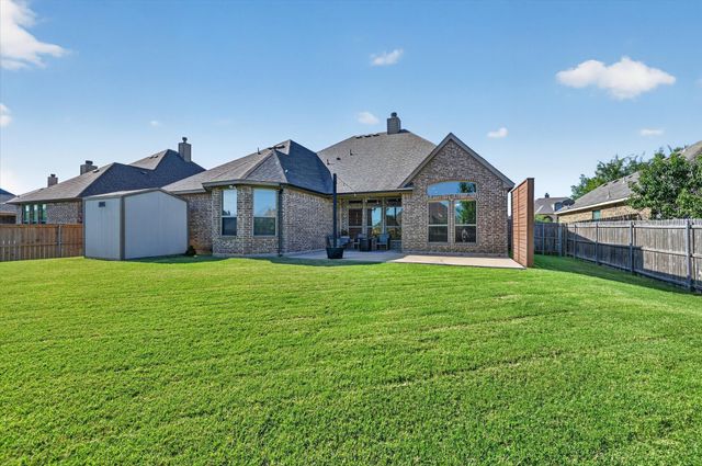 1156 Blue Sky Lane, Burleson, TX 76058