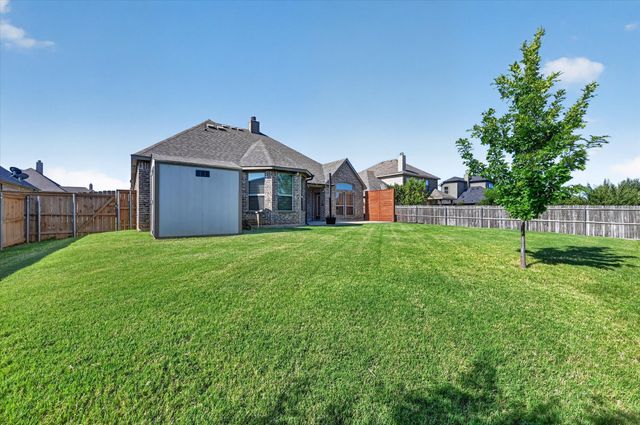 1156 Blue Sky Lane, Burleson, TX 76058