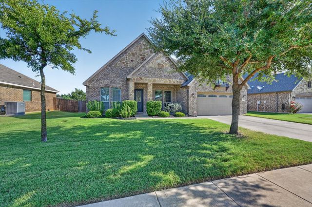 1156 Blue Sky Lane, Burleson, TX 76058