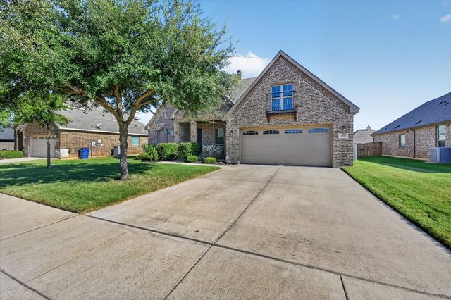 1156 Blue Sky Lane, Burleson, TX 76058