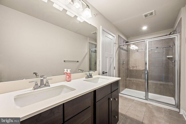 220 CHASE DR, Downingtown, PA 19335