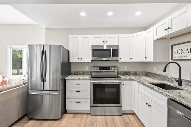 1066 Route 103, Newbury, NH 03255