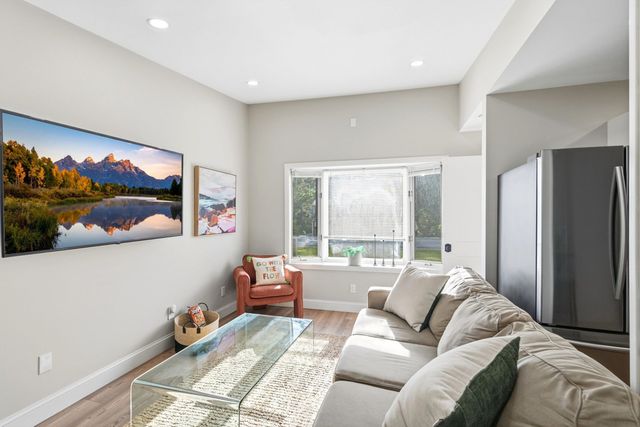 1066 Route 103, Newbury, NH 03255