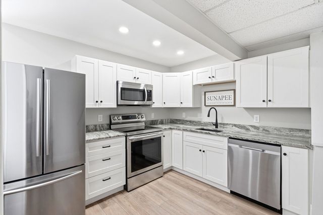1066 Route 103, Newbury, NH 03255