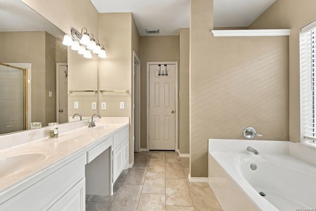 20518 SETTLERS VLY, San Antonio, TX 78258