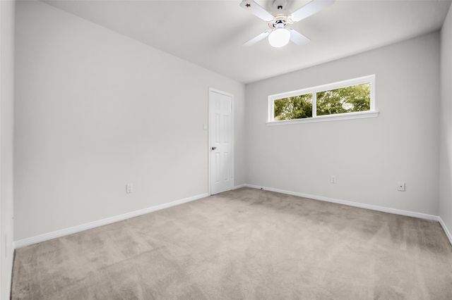 4303 Long Grove Drive, Seabrook, TX 77586