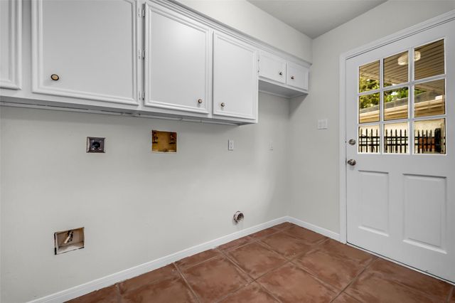 4303 Long Grove Drive, Seabrook, TX 77586