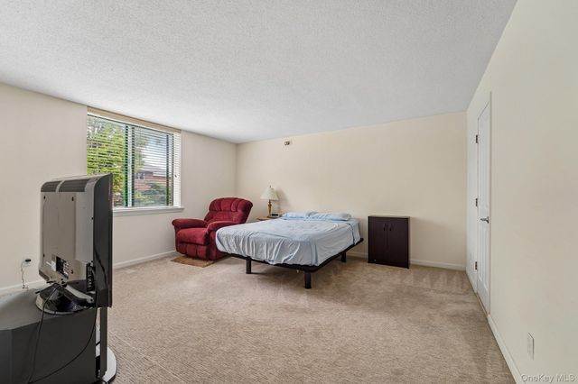 302 Church Street 1C, White Plains, NY 10603