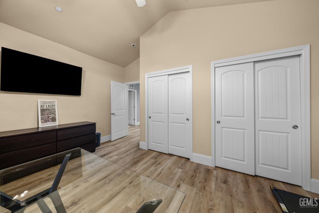 9307 Liberty Island Drive, Bakersfield, CA 93311