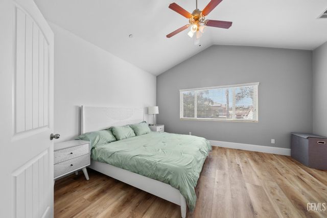 9307 Liberty Island Drive, Bakersfield, CA 93311
