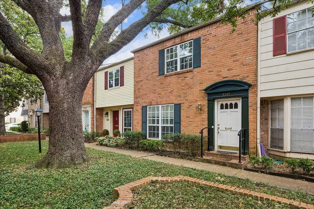 2147 Winrock Boulevard 31, Houston, TX 77057