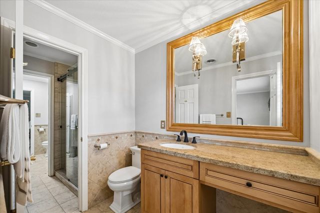 2147 Winrock Boulevard 31, Houston, TX 77057