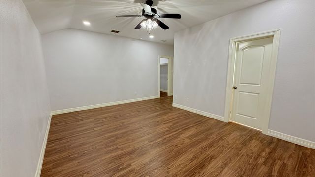 1821 Shoebill Drive, Little Elm, TX 75068